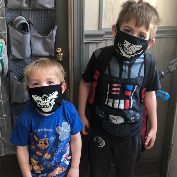 Meet your Posher, Christine - Picture 2 of 5